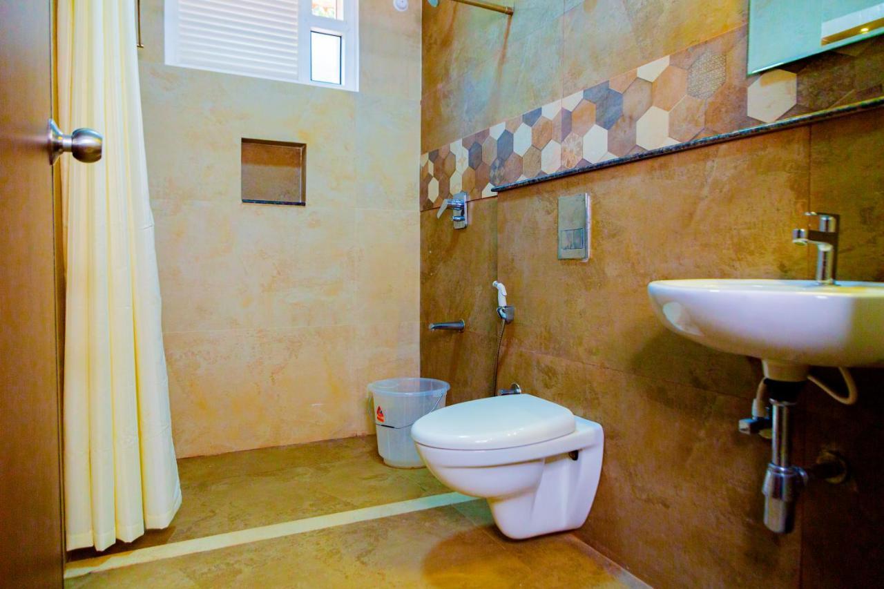 Laughing Waters Fine Stay Kuttalam  Exterior photo